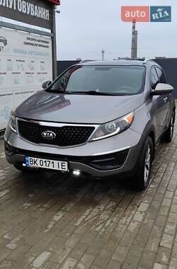 Позашляховик / Кросовер Kia Sportage 2015 в Рівному