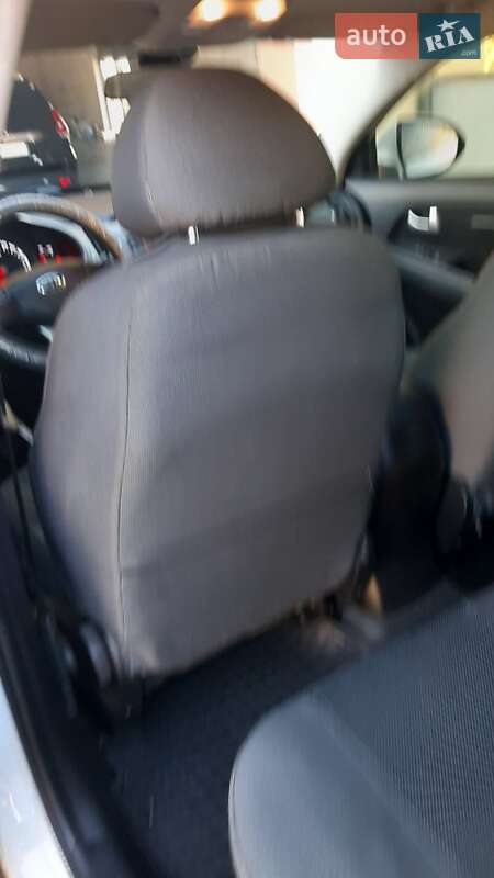 Позашляховик / Кросовер Kia Sportage 2015 в Заліщиках