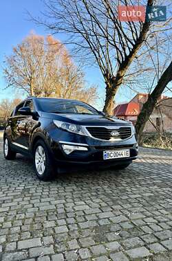 Позашляховик / Кросовер Kia Sportage 2011 в Мостиській