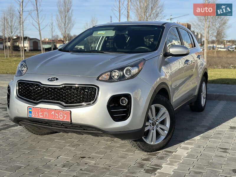 Позашляховик / Кросовер Kia Sportage 2017 в Ірпені