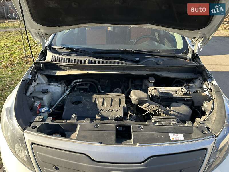Внедорожник / Кроссовер Kia Sportage 2013 в Киеве