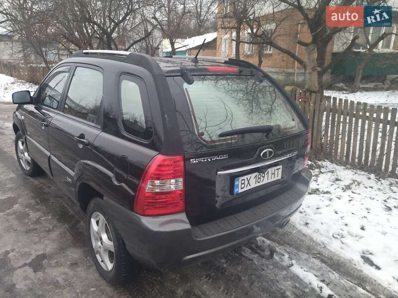 Внедорожник / Кроссовер Kia Sportage 2006 в Староконстантинове