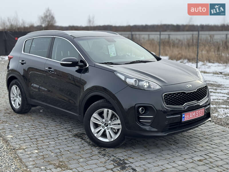 Внедорожник / Кроссовер Kia Sportage 2018 в Ивано-Франковске