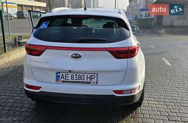 Позашляховик / Кросовер Kia Sportage 2016 в Дніпрі