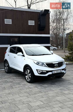 Позашляховик / Кросовер Kia Sportage 2012 в Тячеві