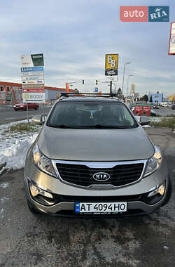 Позашляховик / Кросовер Kia Sportage 2011 в Тячеві