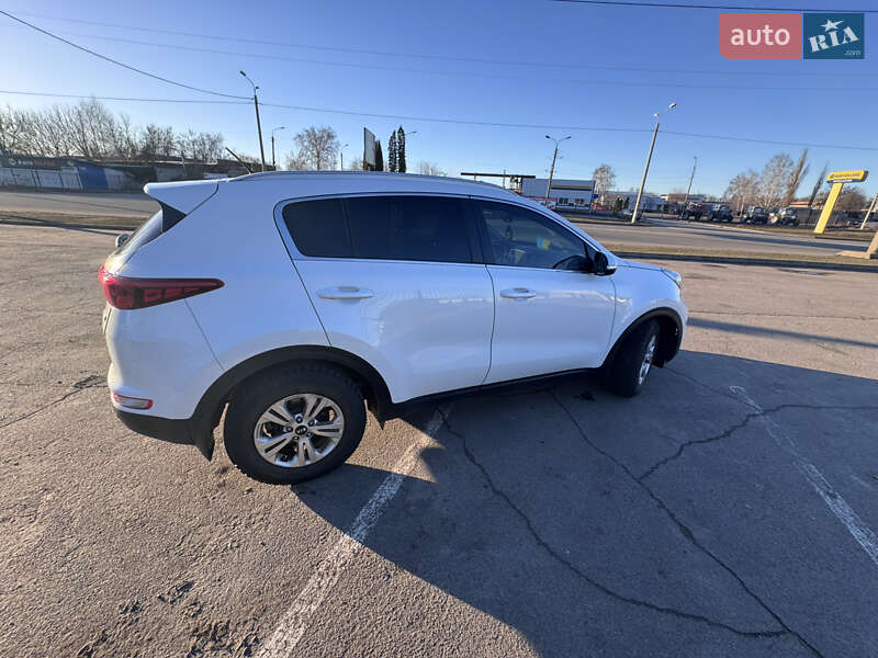 Внедорожник / Кроссовер Kia Sportage 2017 в Сумах