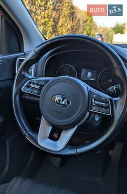 Внедорожник / Кроссовер Kia Sportage 2021 в 