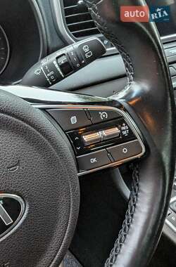 Внедорожник / Кроссовер Kia Sportage 2021 в 