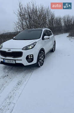 Позашляховик / Кросовер Kia Sportage 2016 в Василькові