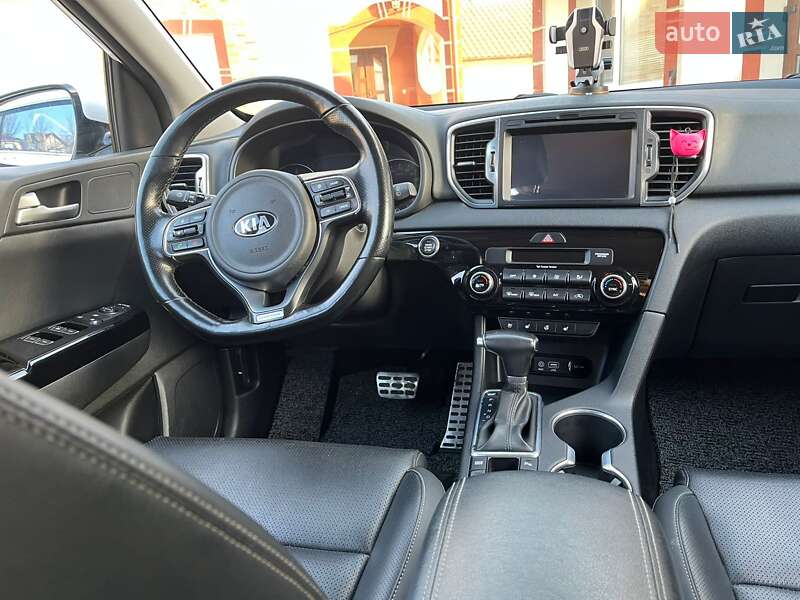 Внедорожник / Кроссовер Kia Sportage 2015 в Борщеве