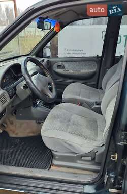 Внедорожник / Кроссовер Kia Sportage 1996 в 