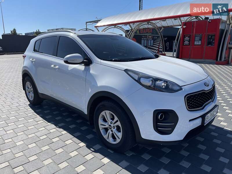 Позашляховик / Кросовер Kia Sportage 2016 в 