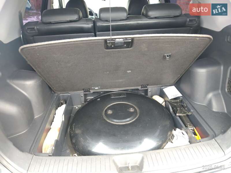 Позашляховик / Кросовер Kia Sportage 2008 в Гадячі