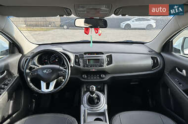 Внедорожник / Кроссовер Kia Sportage 2014 в 