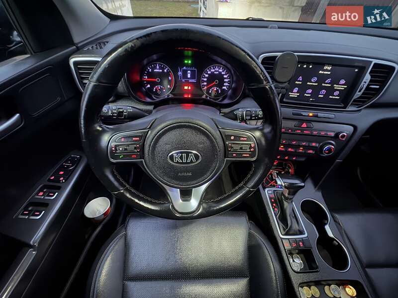 Позашляховик / Кросовер Kia Sportage 2017 в Одесі