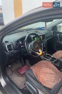 Внедорожник / Кроссовер Kia Sportage 2020 в 