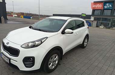 Внедорожник / Кроссовер Kia Sportage 2017 в Львове