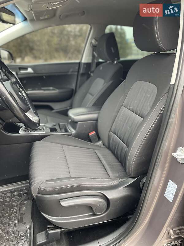 Позашляховик / Кросовер Kia Sportage 2019 в Дніпрі