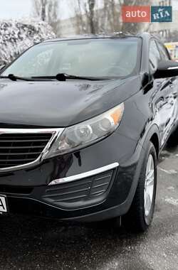 Внедорожник / Кроссовер Kia Sportage 2012 в Полтаве