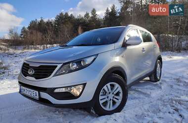 Внедорожник / Кроссовер Kia Sportage 2013 в Лебедине