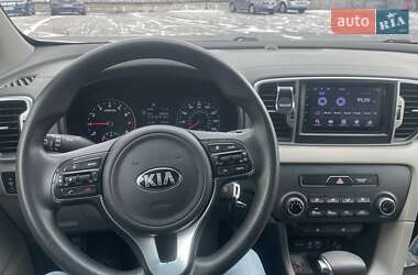 Внедорожник / Кроссовер Kia Sportage 2016 в Киеве