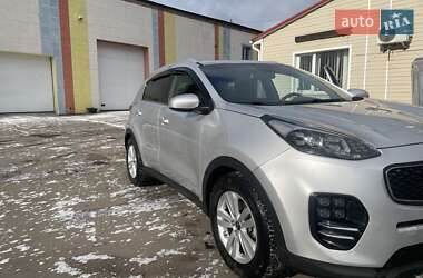 Внедорожник / Кроссовер Kia Sportage 2016 в Киеве