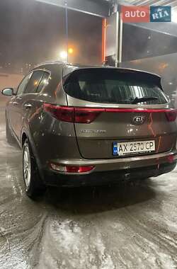 Позашляховик / Кросовер Kia Sportage 2017 в Харкові