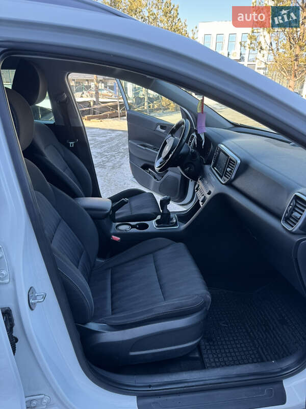 Позашляховик / Кросовер Kia Sportage 2018 в Рівному