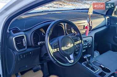 Внедорожник / Кроссовер Kia Sportage 2017 в 