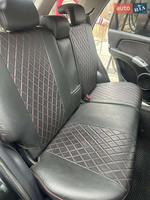 Внедорожник / Кроссовер Kia Sportage 2006 в Львове