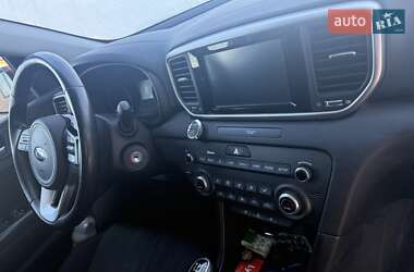 Внедорожник / Кроссовер Kia Sportage 2018 в 