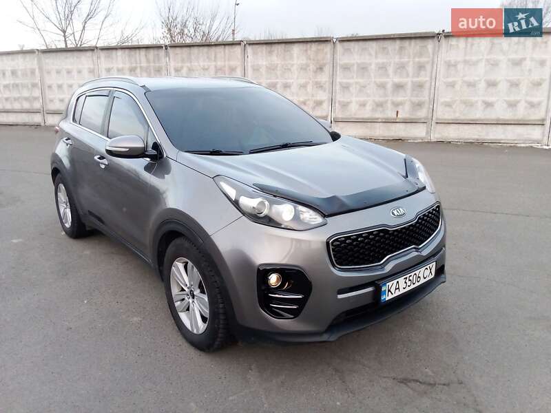 Внедорожник / Кроссовер Kia Sportage 2016 в Киеве