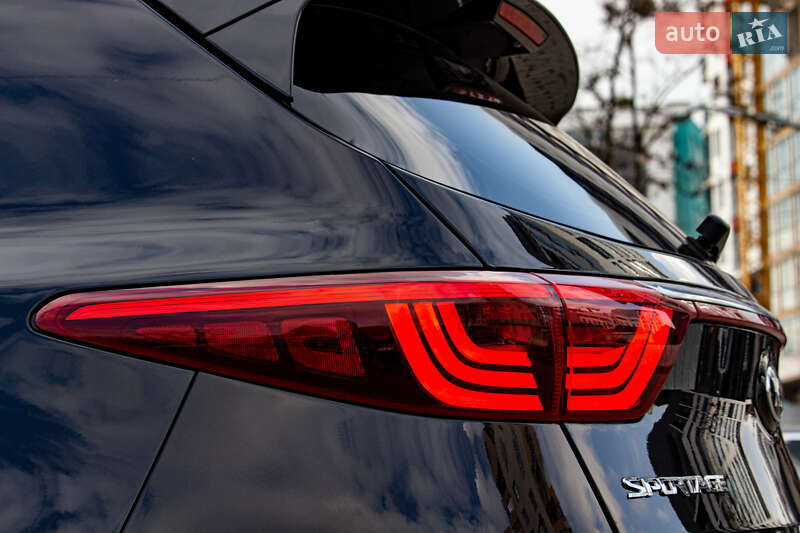 Внедорожник / Кроссовер Kia Sportage 2017 в Львове
