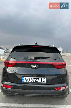 Позашляховик / Кросовер Kia Sportage 2017 в 