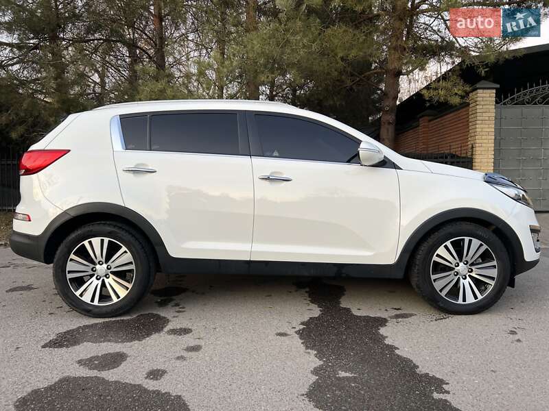 Внедорожник / Кроссовер Kia Sportage 2015 в Луцке