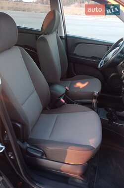 Внедорожник / Кроссовер Kia Sportage 2008 в 