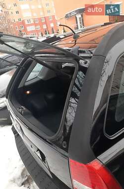 Позашляховик / Кросовер Kia Sportage 2006 в 