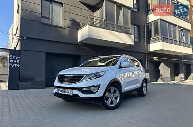 Позашляховик / Кросовер Kia Sportage 2011 в Тернополі