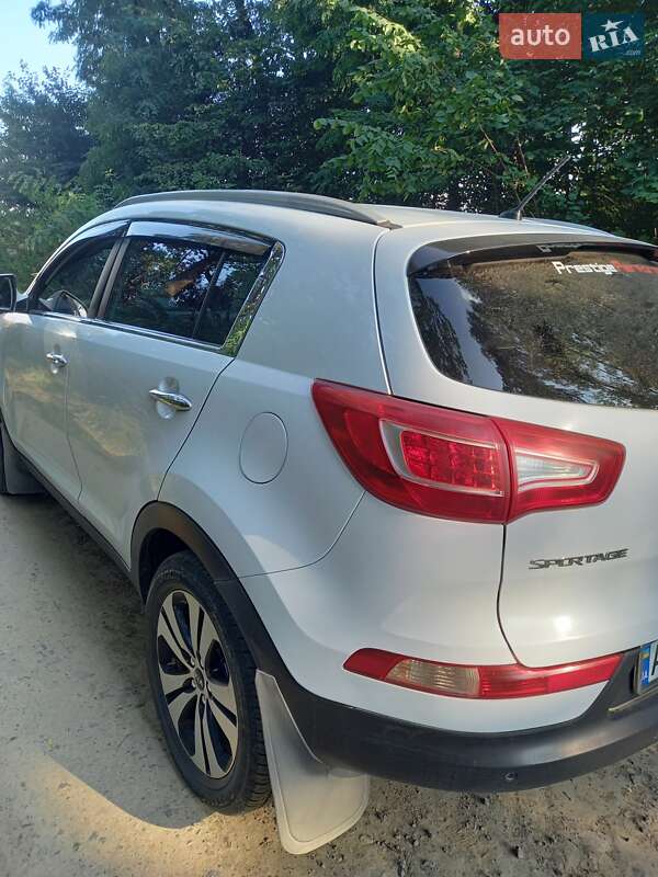 Внедорожник / Кроссовер Kia Sportage 2011 в Хмельнике