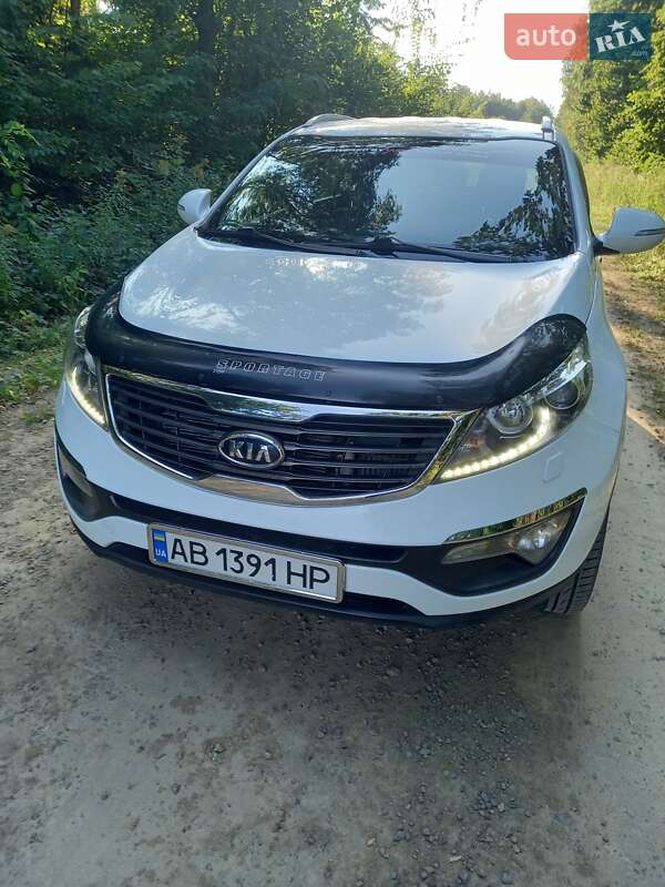 Внедорожник / Кроссовер Kia Sportage 2011 в Хмельнике
