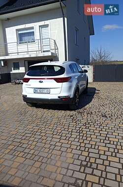 Позашляховик / Кросовер Kia Sportage 2019 в 
