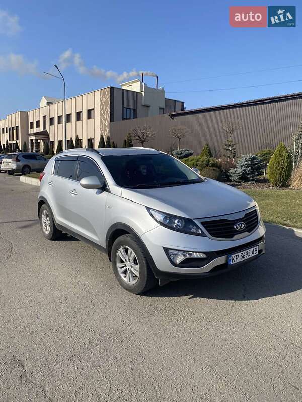 Позашляховик / Кросовер Kia Sportage 2011 в Запоріжжі