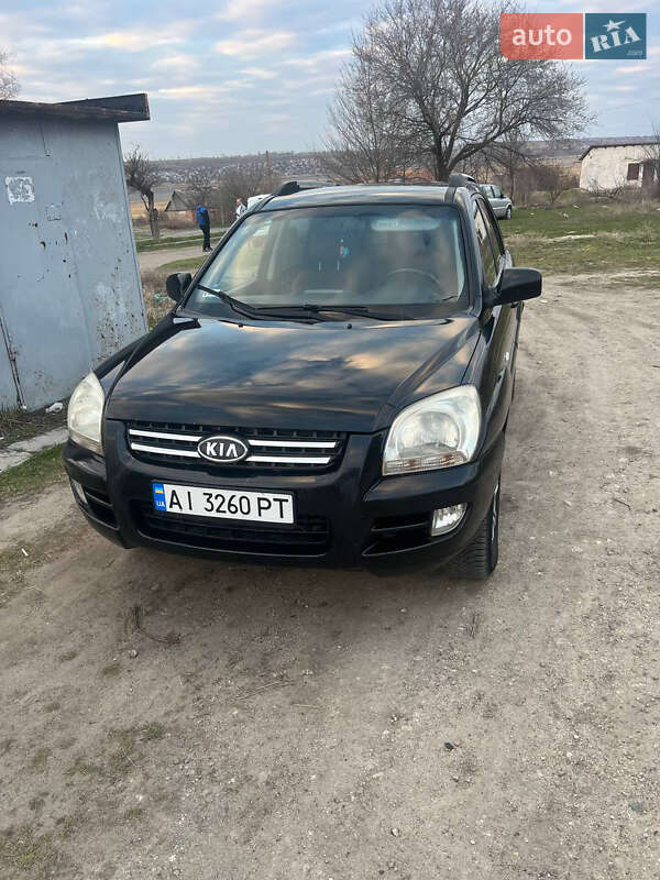 Позашляховик / Кросовер Kia Sportage 2005 в 