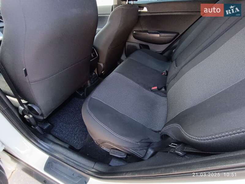 Внедорожник / Кроссовер Kia Sportage 2019 в Харькове