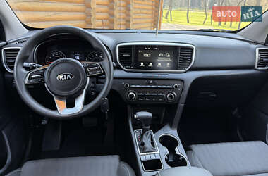 Позашляховик / Кросовер Kia Sportage 2021 в 