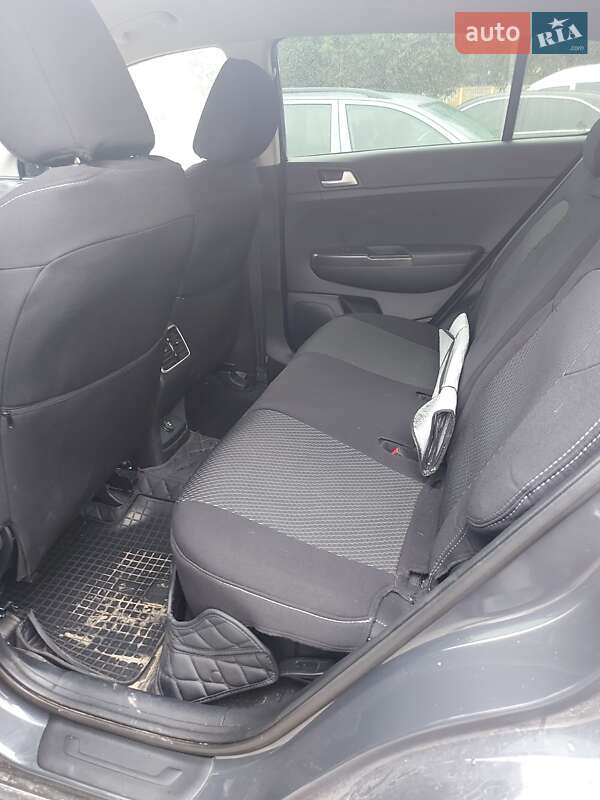 Внедорожник / Кроссовер Kia Sportage 2018 в Яворове