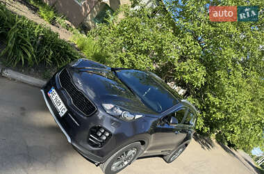 Внедорожник / Кроссовер Kia Sportage 2017 в Синельниково
