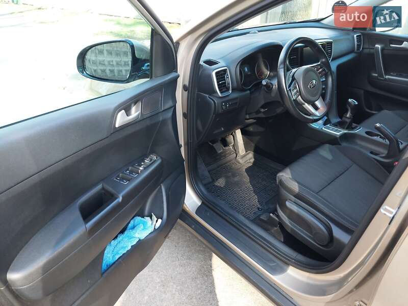 Внедорожник / Кроссовер Kia Sportage 2019 в Киеве