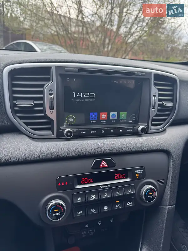 Kia Sportage 2017 VIN U5YPG815GHL258138 фото оголошення 9 з 44